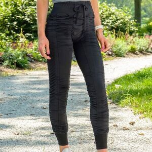 Agogie Black +20 Resistance Workout Cardio Pants